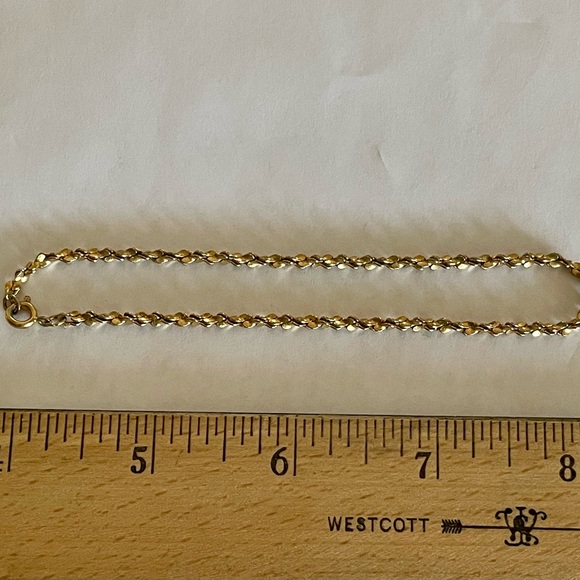 Vintage Goldtone Chain Bracelet 8” - Picture 5 of 6